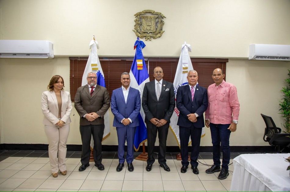 INPOSDOM fortalece su institucionalidad con diplomado estratégico en control interno