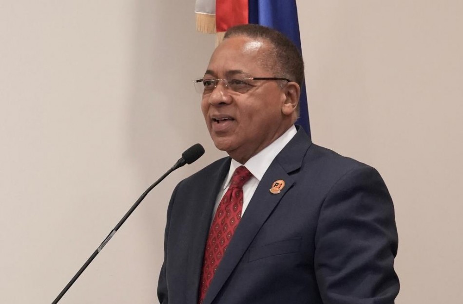 Ismael Reyes: "El Jard&iacute;n Bot&aacute;nico y el Centro Ol&iacute;mpico Juan Pablo Duarte se han convertido en s&iacute;mbolos visibles de la urbanizaci&oacute;n descontrolada con costo ambiental