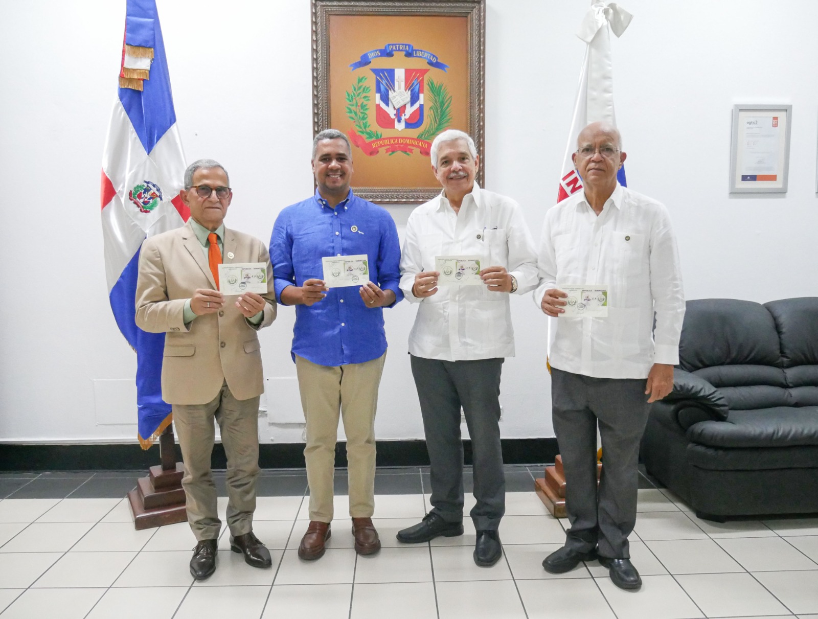 INPOSDOM lanza emisi&oacute;n postal conmemorativa de la V Convenci&oacute;n Internacional de Historiadores y Numism&aacute;ticos en Brasil