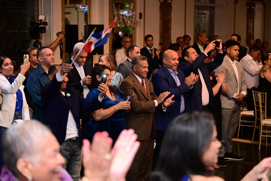 Leonel Fern&aacute;ndez resalta en New Jersey aportes de la di&aacute;spora al desarrollo de RD