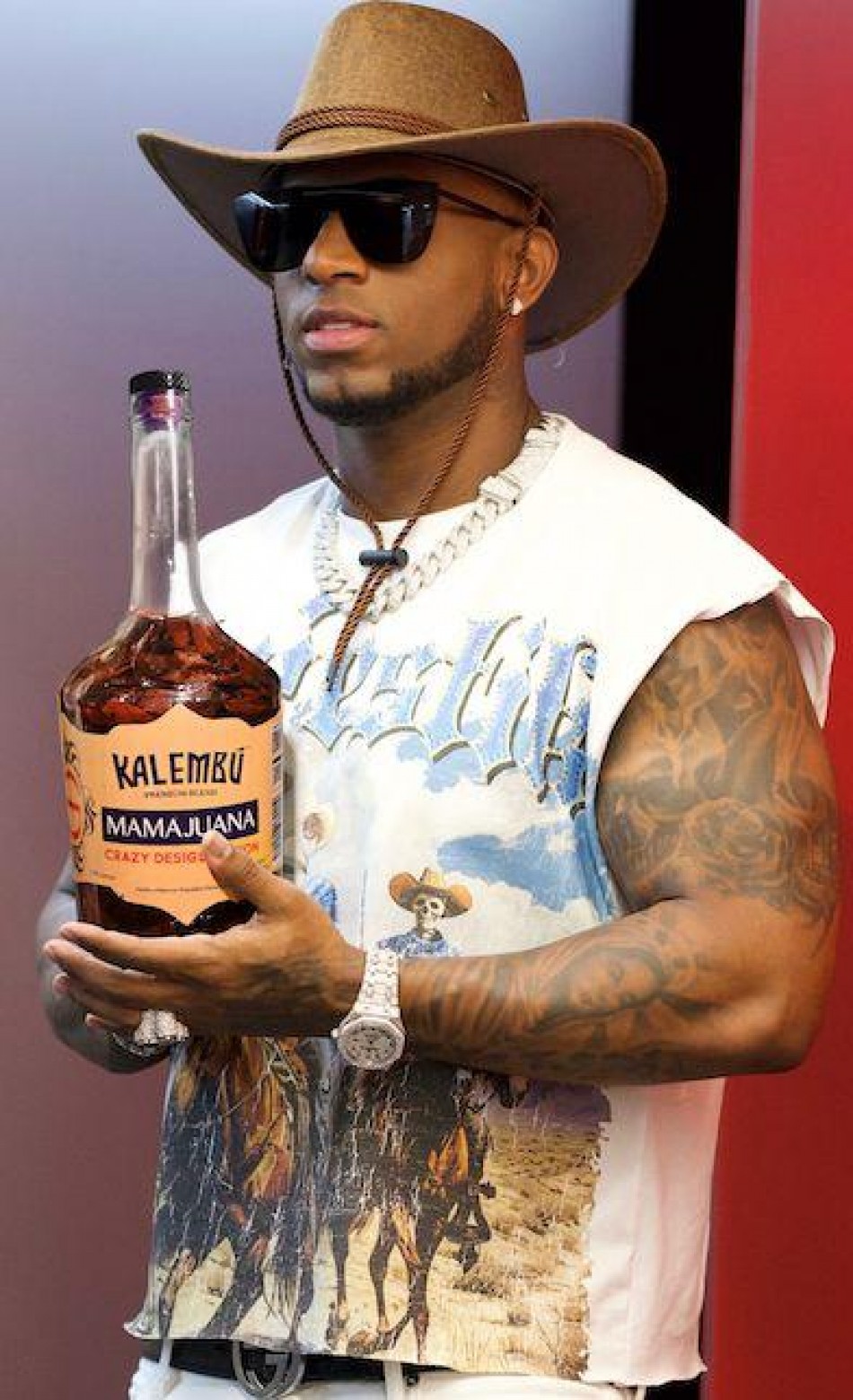 De La Casa de Alofoke a Dufry Dominicana: Crazy Design lanza la Mamajuana Kalembú