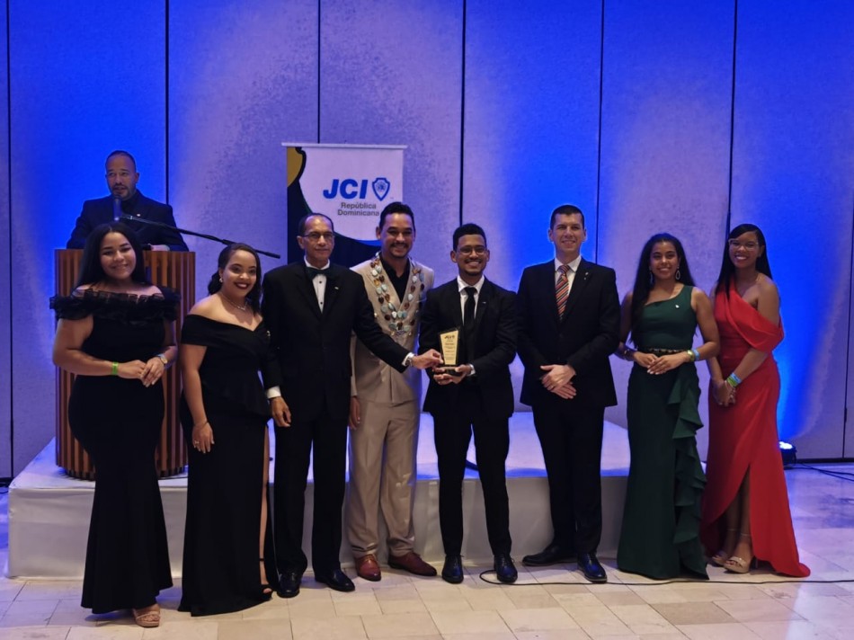 JCI Jaycees’72 gana Competencia Nacional de Debate y Oratoria de la JCI