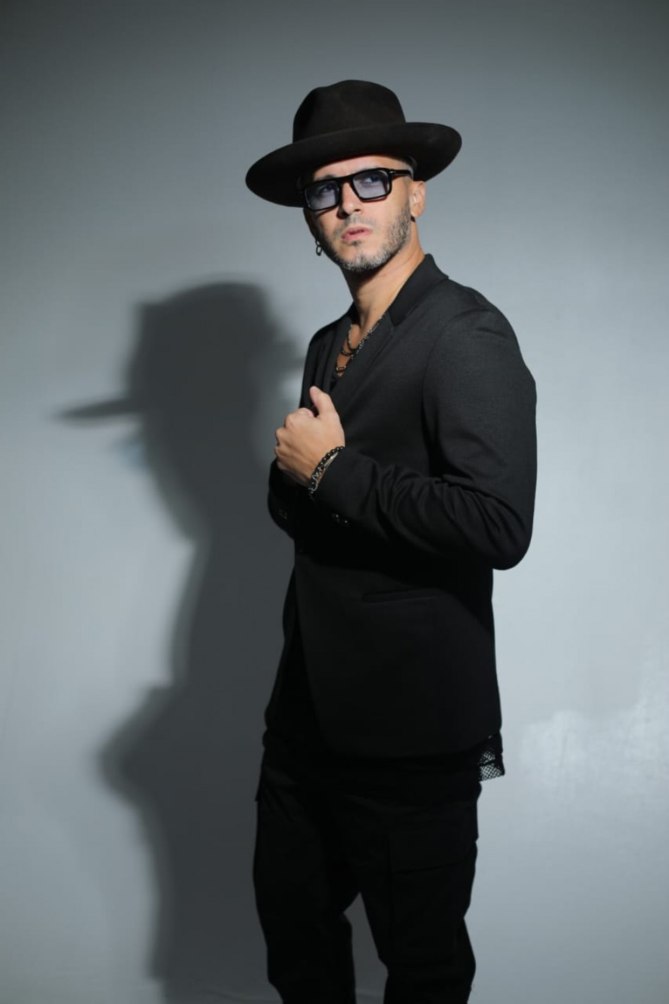 Zeo Mu&ntilde;oz lanza &ldquo;Solito&rdquo;, antesala de su tercer disco