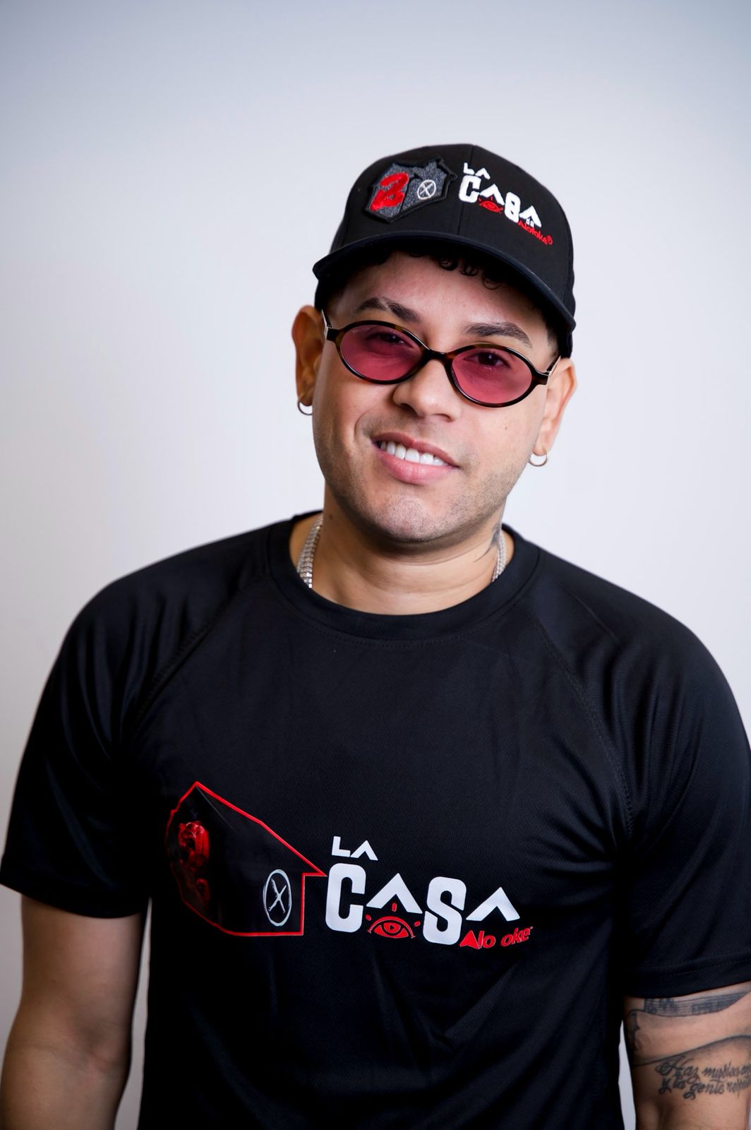 Shadow Blow confiesa llorando la verdad sobre su infancia y su verdadera madre