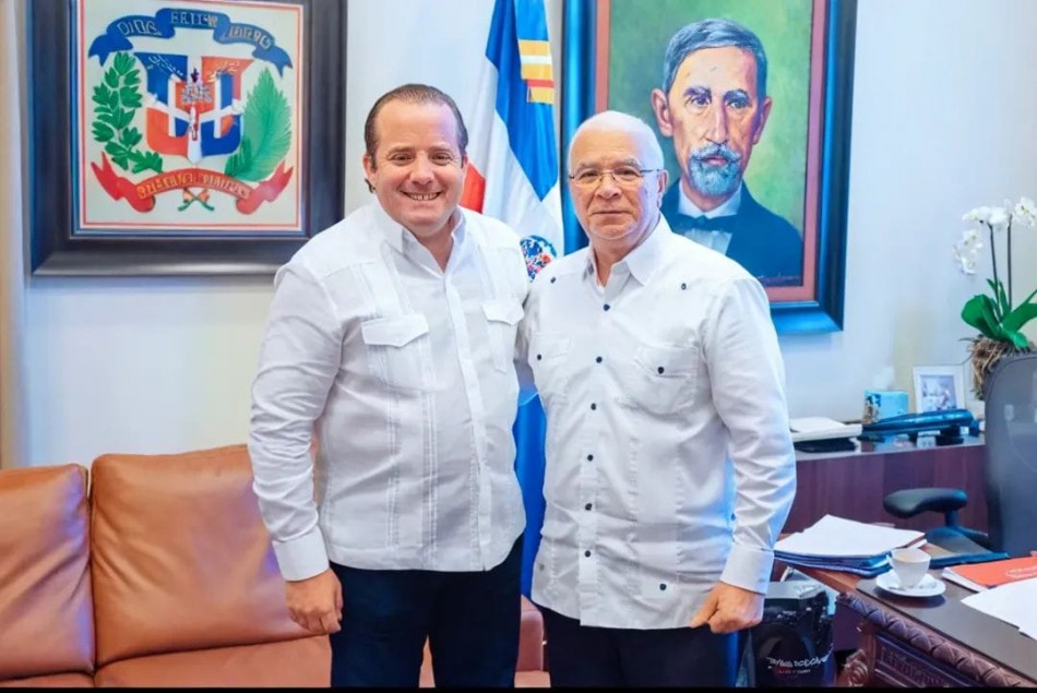 Tom&aacute;s Hern&aacute;ndez Alberto reafirma su respaldo al PRM tras reunirse con su presidente Jos&eacute; Ignacio Paliza