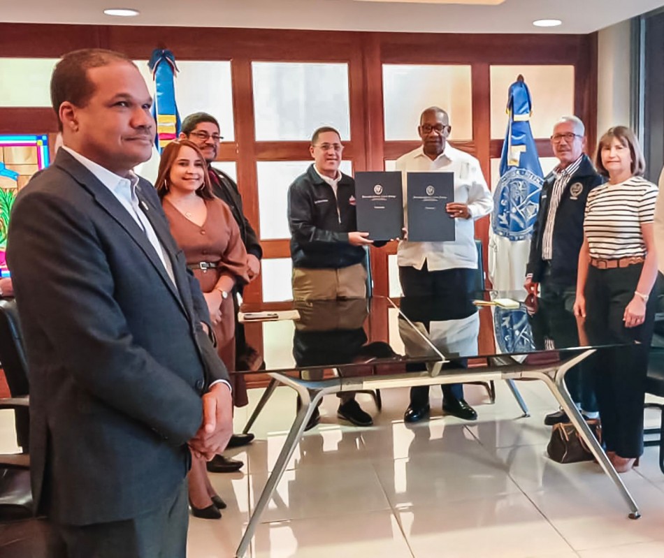 Infraestructura Escolar y UASD firman acuerdo para establecer programa de pasantías en beneficio egresados de ingeniería