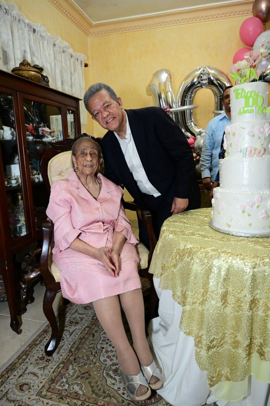 Fallece Doña Elsa Reyna, tía del expresidente Leonel Fernández.