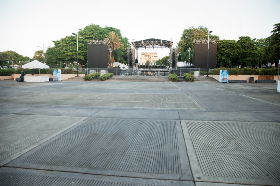 Alcaldía del DN deja en total limpieza parque y entorno tras concierto de Rauw Alejandro