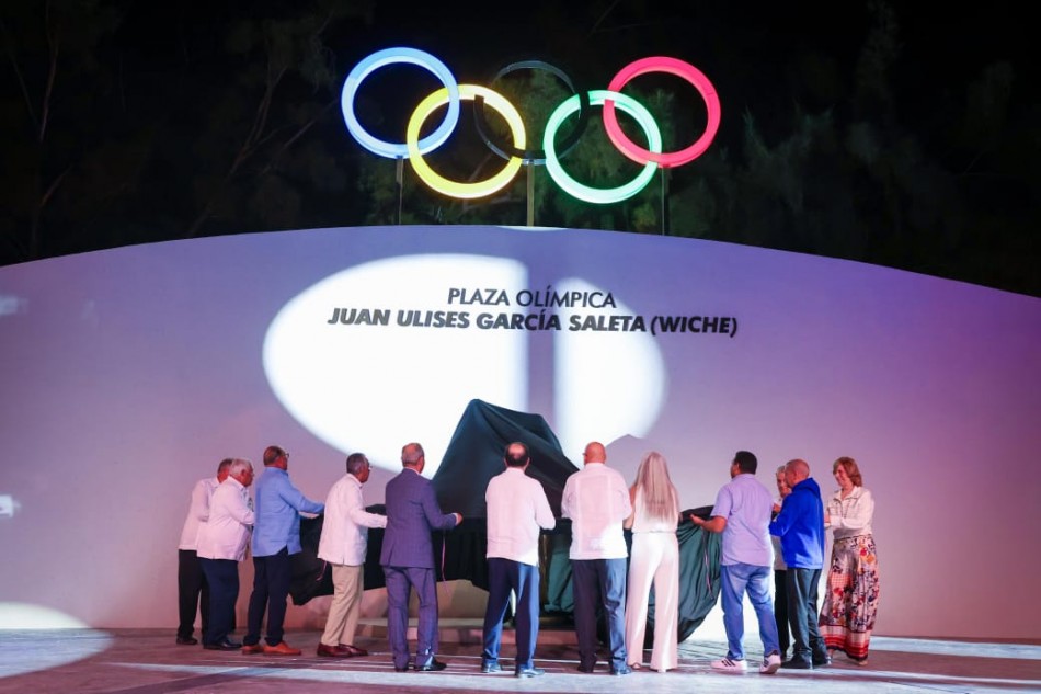 Fundación Juan Ulises García Saleta, inaugura plaza olímpica en honor al padre del olimpismo