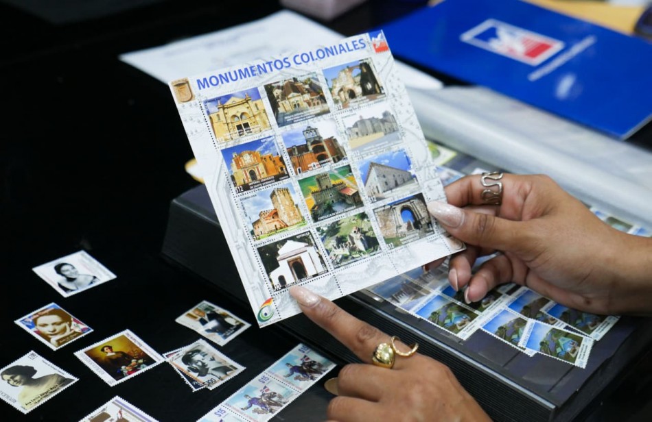 Rep&uacute;blica Dominicana emite hasta 20 series de sellos al a&ntilde;o, integrando arte, historia e identidad nacional en formato postal.