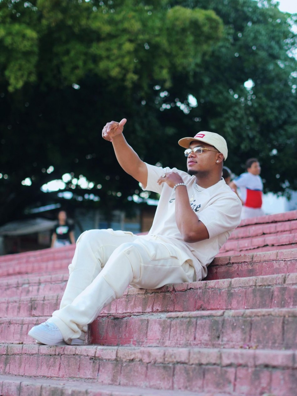 JC Jhonz impacta con su primera canci&oacute;n &ldquo;Alofoke&rdquo;, propuesta del EP BLK 28