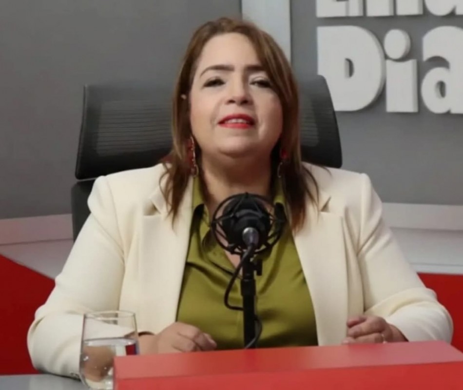 Con &laquo;la Dra. Controversia&raquo; del Nuevo Diario cumple 7 a&ntilde;os Hoy 