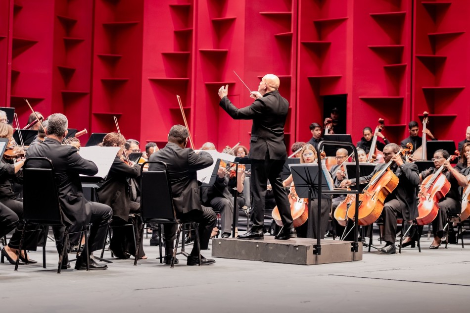 Noche magistral: Beethoven y la solidaridad de Promapec conquistan el Teatro Nacional