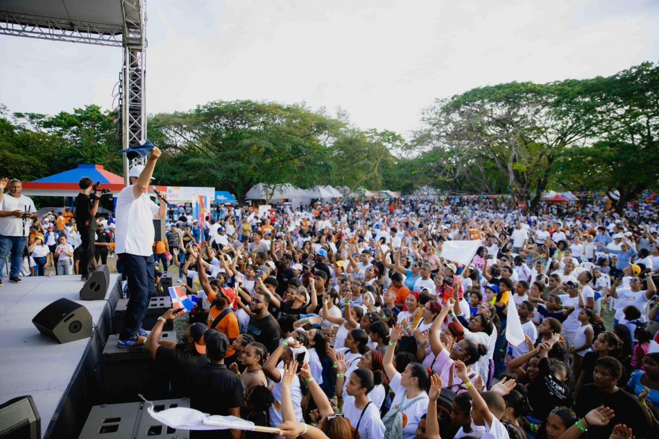 Pastor Miguel Bogaert afirma que nuestro país necesita liderazgo ético y una ciudadanía valiente y activa para combatir la corrupción*