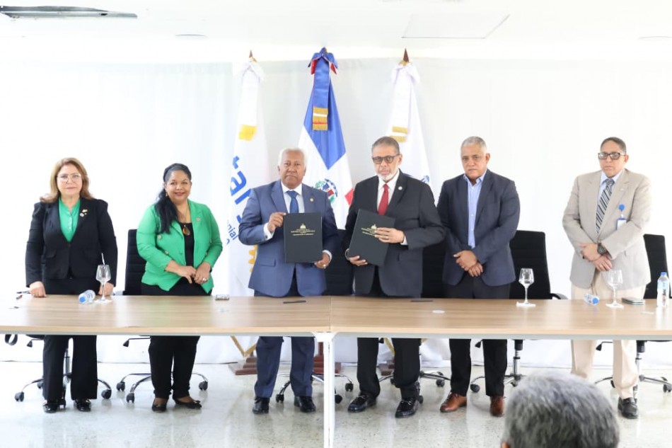 *DGDC y Club Rotary Santo Domingo Colonial se unen para impulsar el desarrollo comunitario*