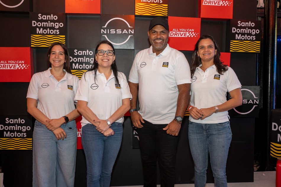  Santo Domingo Motors y Nissan realizan experiencia de manejo &ldquo;All You Can Drive