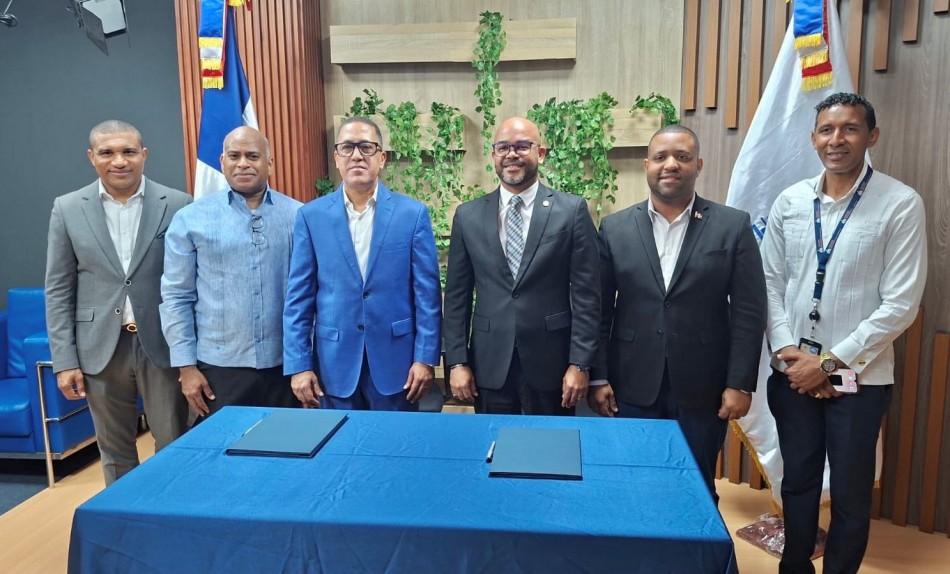 Infraestructura Escolar lanza programa informativo a trav&eacute;s de Edumas Radio-Televisi&oacute;n Educativa