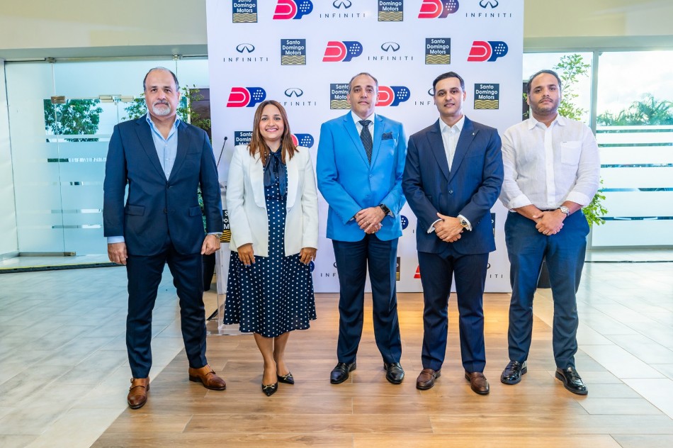 Santo Domingo Motors y Dominican Padel Club anuncian alianza estrat&eacute;gica*