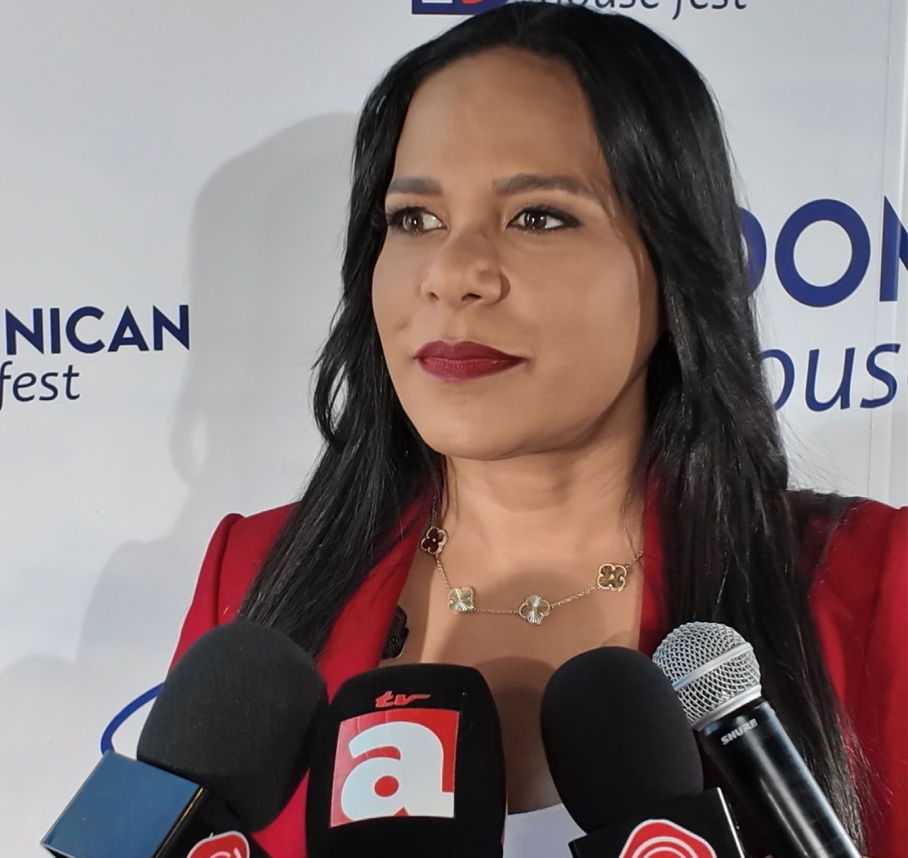 *Colombia Alc&aacute;ntara es la host oficial en NY del principal hub de inversi&oacute;n inmobiliaria para la di&aacute;spora dominicana*