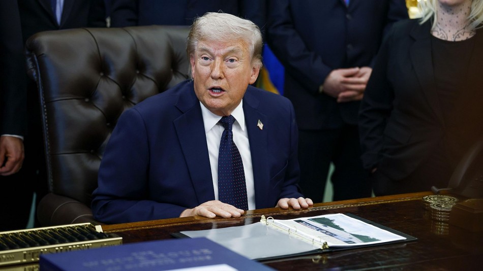 Trump condiciona acuerdo de paz con Ir&aacute;n al cese de su programa nuclear