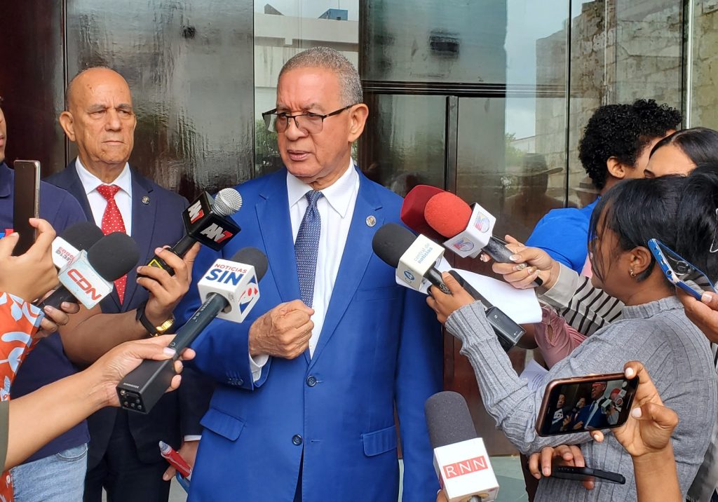 Instituto Duartiano advierte acuerdo para recibir deportados desde EE.UU. vulnera la soberanía