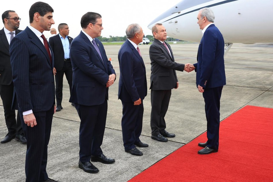 Presidente Abinader llega a Panam&aacute;, donde ser&aacute; orador principal del Congreso Mundial de Zonas Francas
