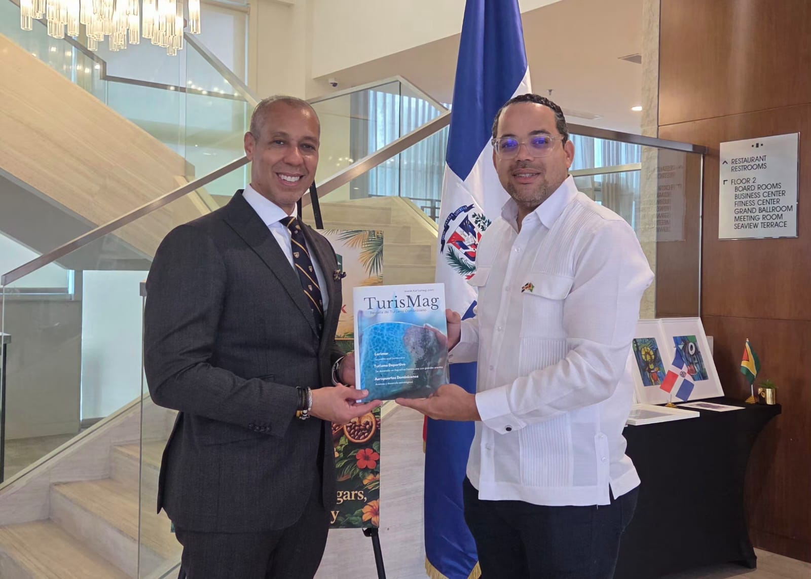 Revista turismag promueve el larimar y proyecta turismo dominicano en guyana