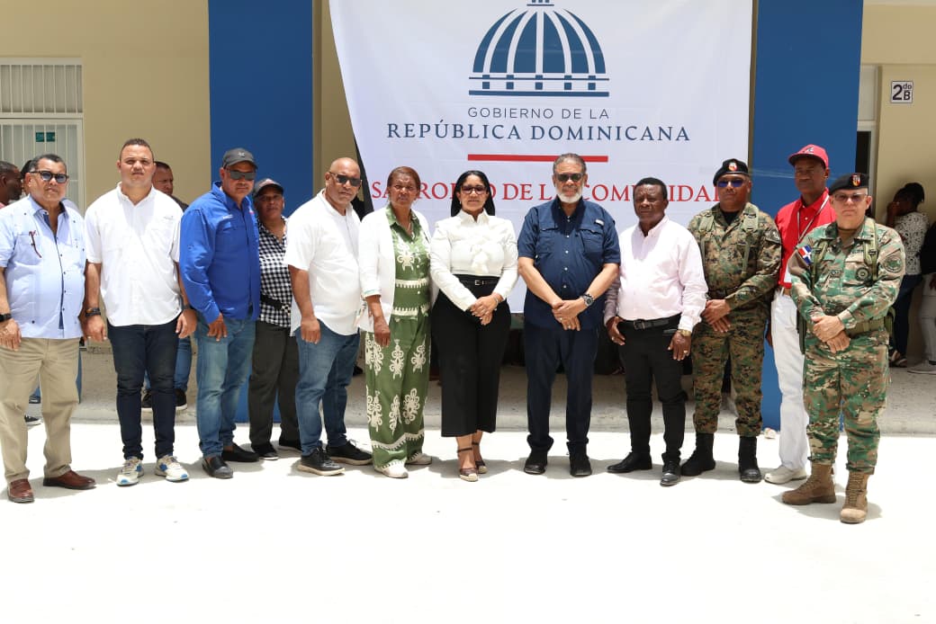 Residentes en Elias Pi&ntilde;a reciben jornada asistencial encabezada por Desarrollo de la Comunidad