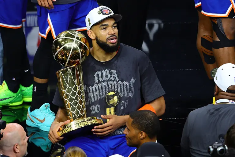 Karl-Anthony Towns anuncia recorrido trofeo NBA por la RD