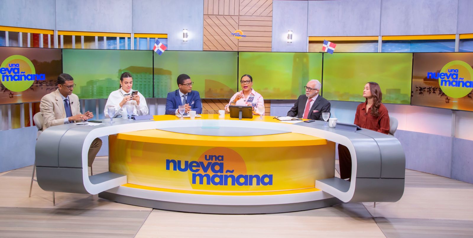 Colombia Alcántara anuncia a Una Nueva Mañana ahora desde las 7:00 AM en Teleantillas canal 10