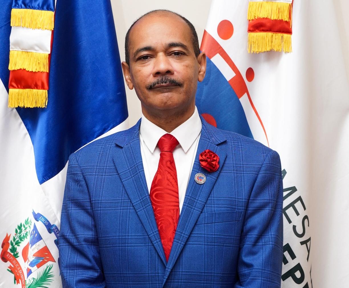 AEDO llama al Tribunal Constitucional a garantizar la Constituci&oacute;n, la vida y la familia dominicana