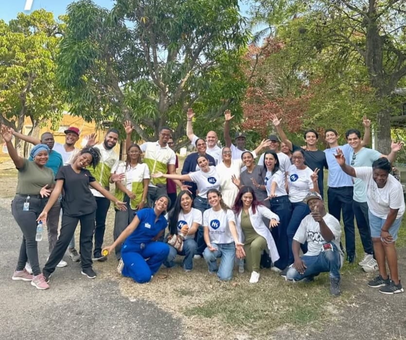 Donde muchos ven olvido, la Fundaci&oacute;n H&eacute;roes de la Salud sigue sembrando esperanza en el Leprocomio de Nigua