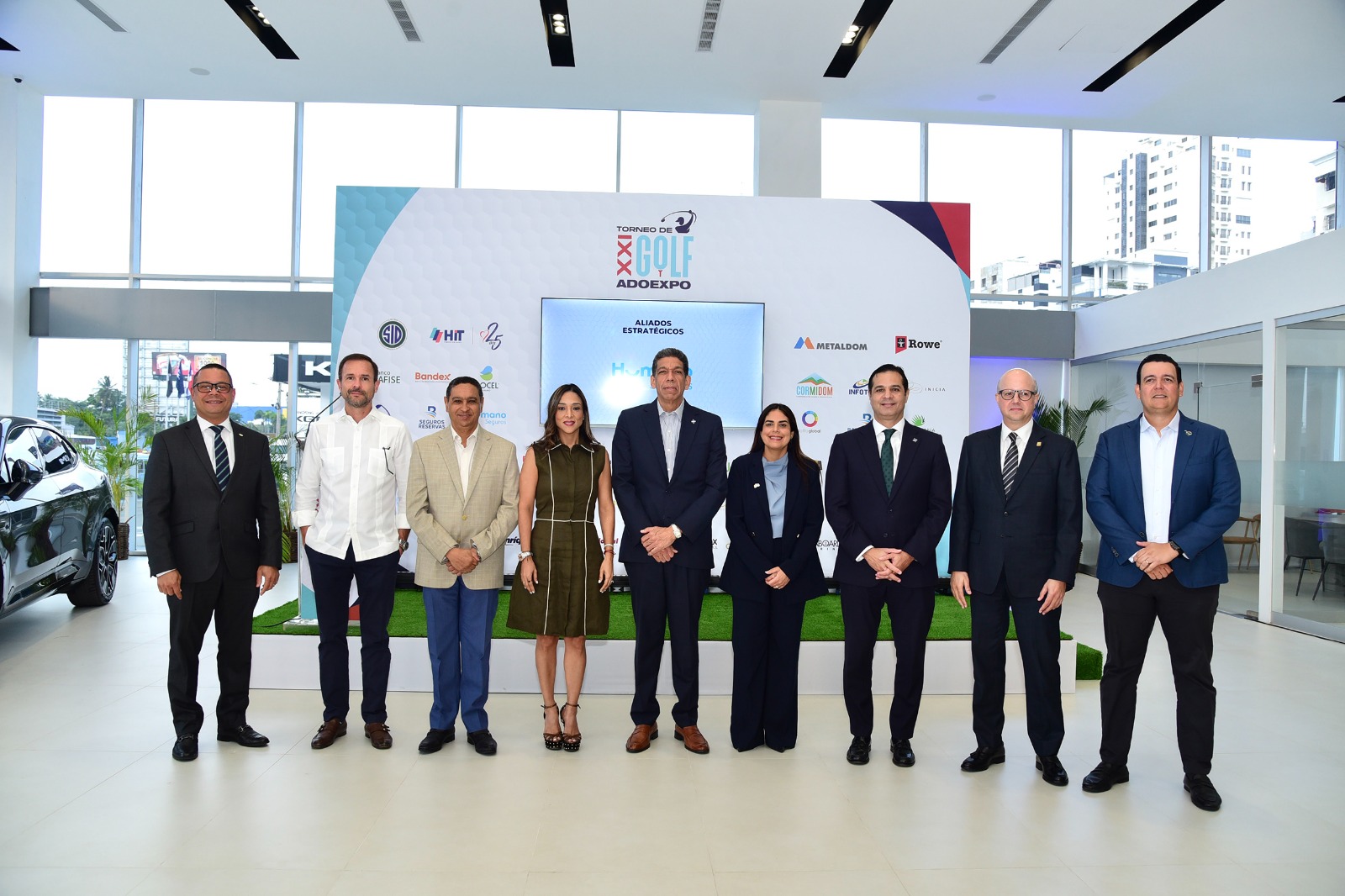 Asociaci&oacute;n Dominicana de Exportadores (Adoexpo) dio el banderazo de salida a la XXI edici&oacute;n de su Torneo de Golf invitacional que desde 2005 