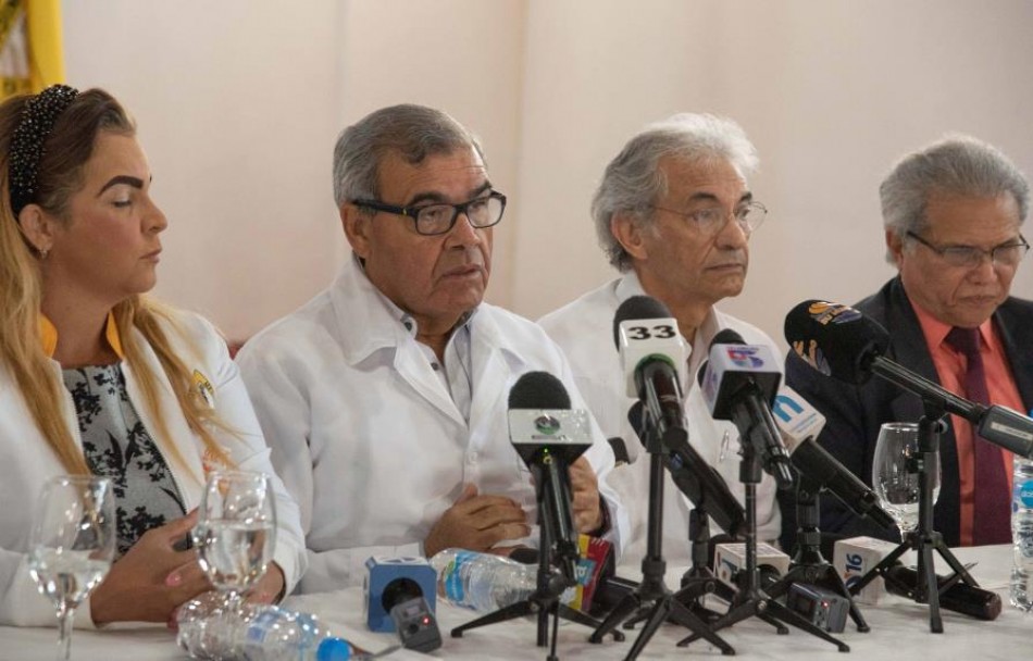 CMD y clínicas llevan propuesta única a reunión con las ARS