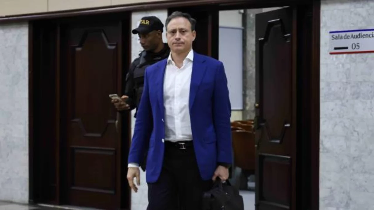 Ratifican prisi&oacute;n preventiva a Jean Alain Rodr&iacute;guez