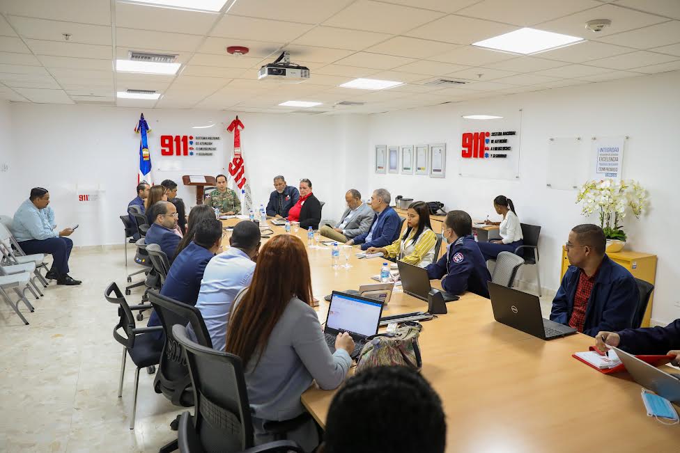 Sistema 9-1-1 activa protocolos de respuesta por efectos de Franklin