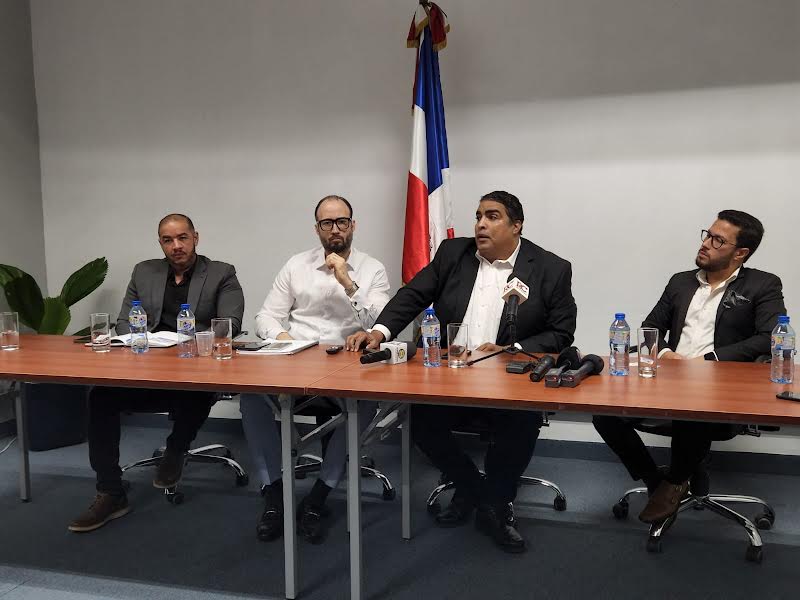 Se querellan por corrupci&oacute;n contra fiscal de Cristo Rey