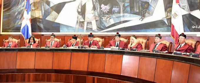 El Constitucional no admite acci&oacute;n del PLD contra acta del Senado sobre segunda mayor&iacute;a ante el CNM