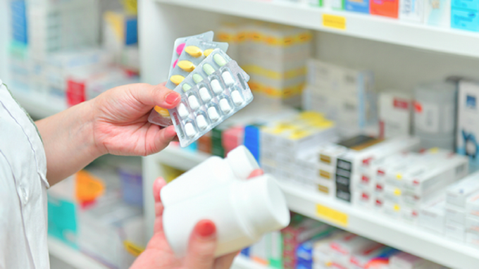 Adjudican 27 medicamentos de alto costo para seis meses