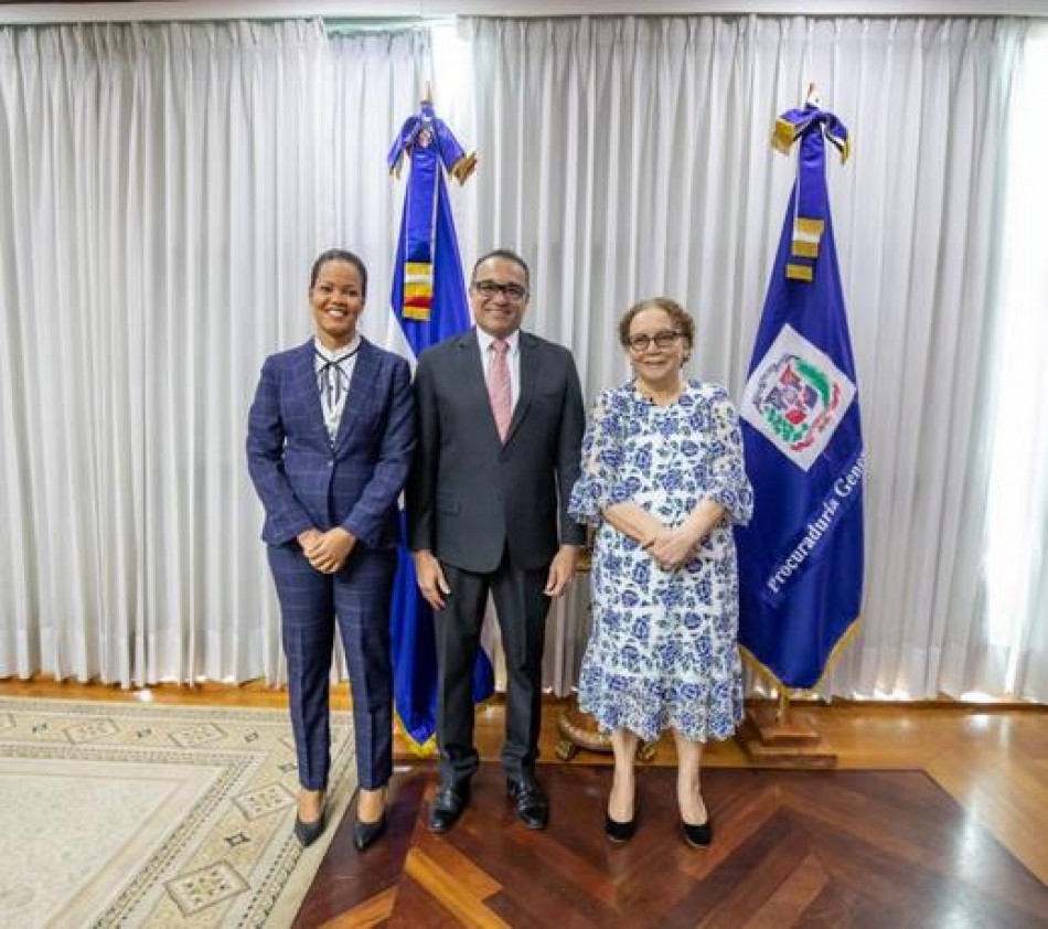 Miriam Germán juramenta dos nuevos procuradores adjuntos