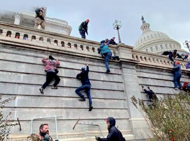Partidarios de extrema derecha de Trump van a juicio por "sedici&oacute;n" del 6 de enero