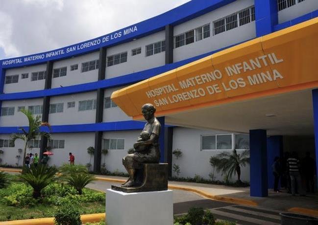 Mueren siameses nacidos en la maternidad de Los Mina