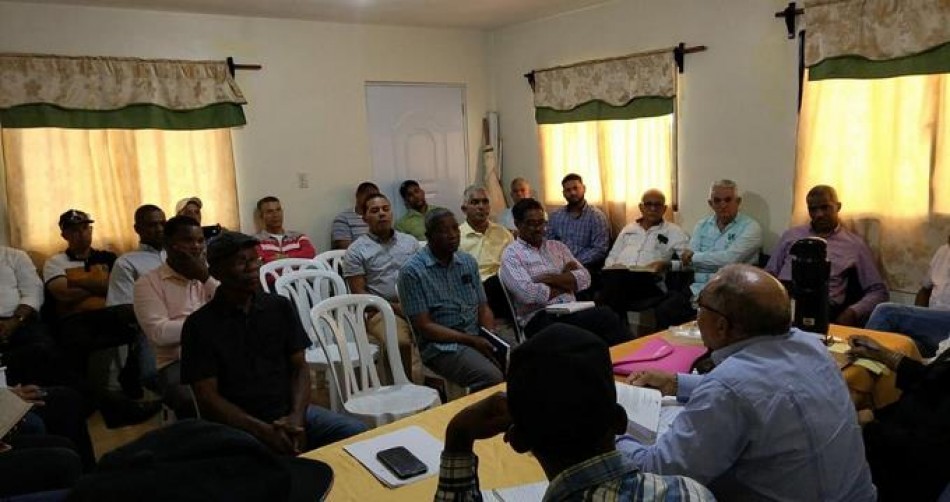 Abinader autoriza a Indocaf&eacute; para liberar caficultores de pago de deudas