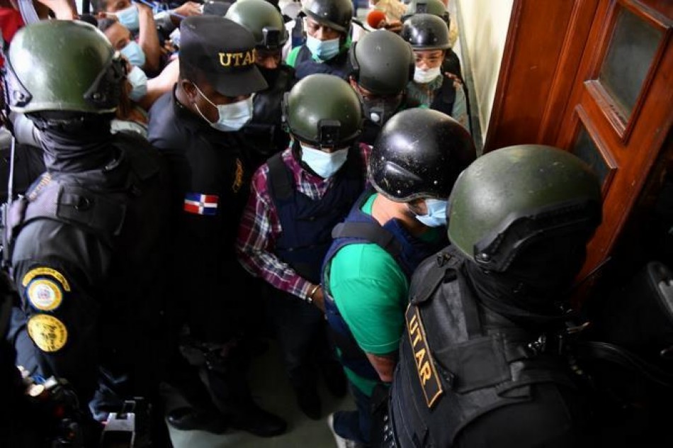 Disponen el cese de la prisión preventiva a dos imputados en caso 13; ordenan arresto domiciliario