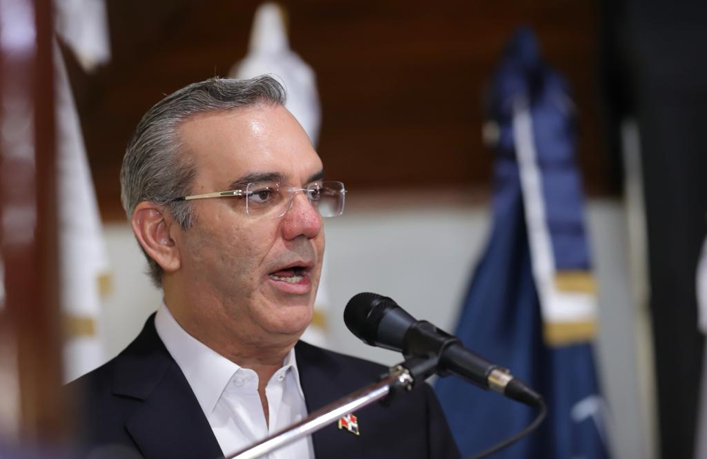 Abinader asegura ampliaci&oacute;n de Residencias M&eacute;dicas incidir&aacute; en el problema de la salud en un 75%
