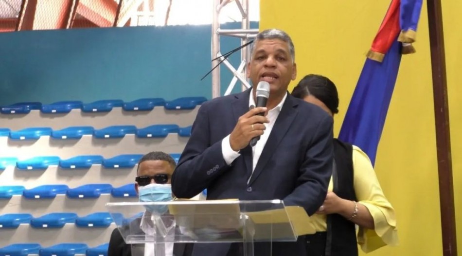 Partido Humanista deposita ante JCE su padr&oacute;n de 11,862 afiliados