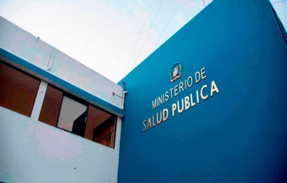 Salud Pública reporta dos muertes por COVID-19 y 896 nuevos contagios