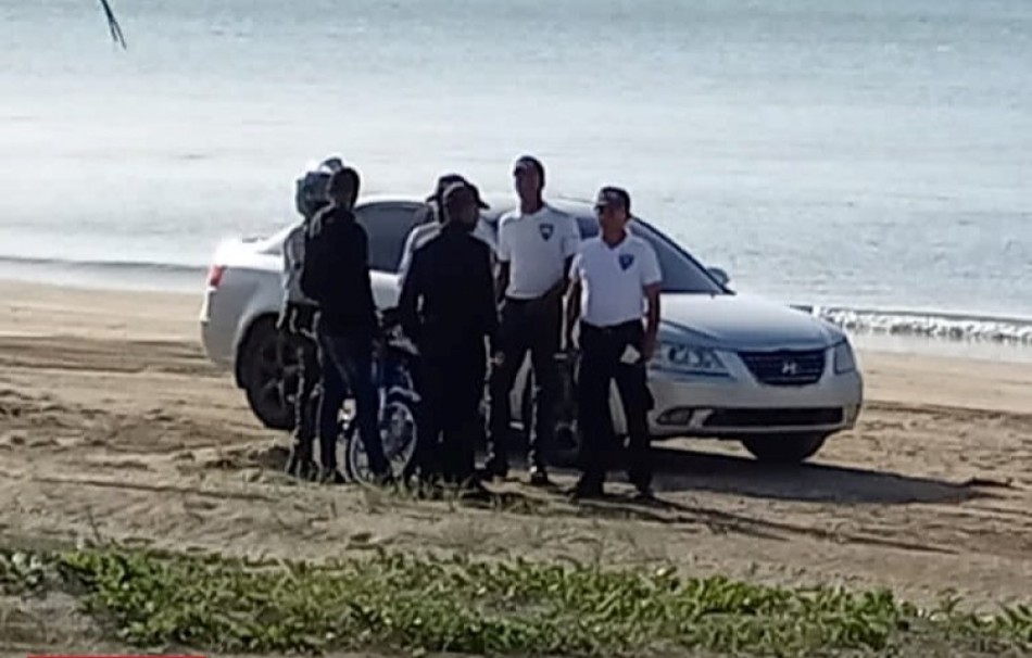 Armada Dominicana informa sobre el hallazgo de dos cuerpos sin vida flotando en la orilla de playa Arriba