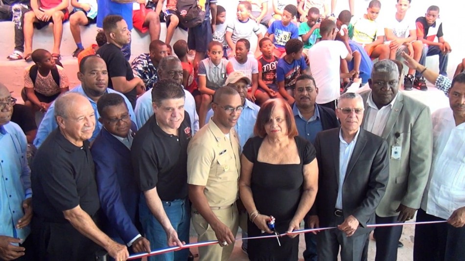 Remozan y reinauguran Gimnasio de Boxeo Ramón Pina Acevedo en el corazón del ensanche Ozama.-