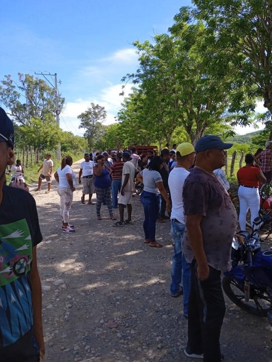 En Rancho de Manuel , Estero Hondo, haitianos asesinan tres persona incluyendo al empresario familiar de el General Soto Jimenez .